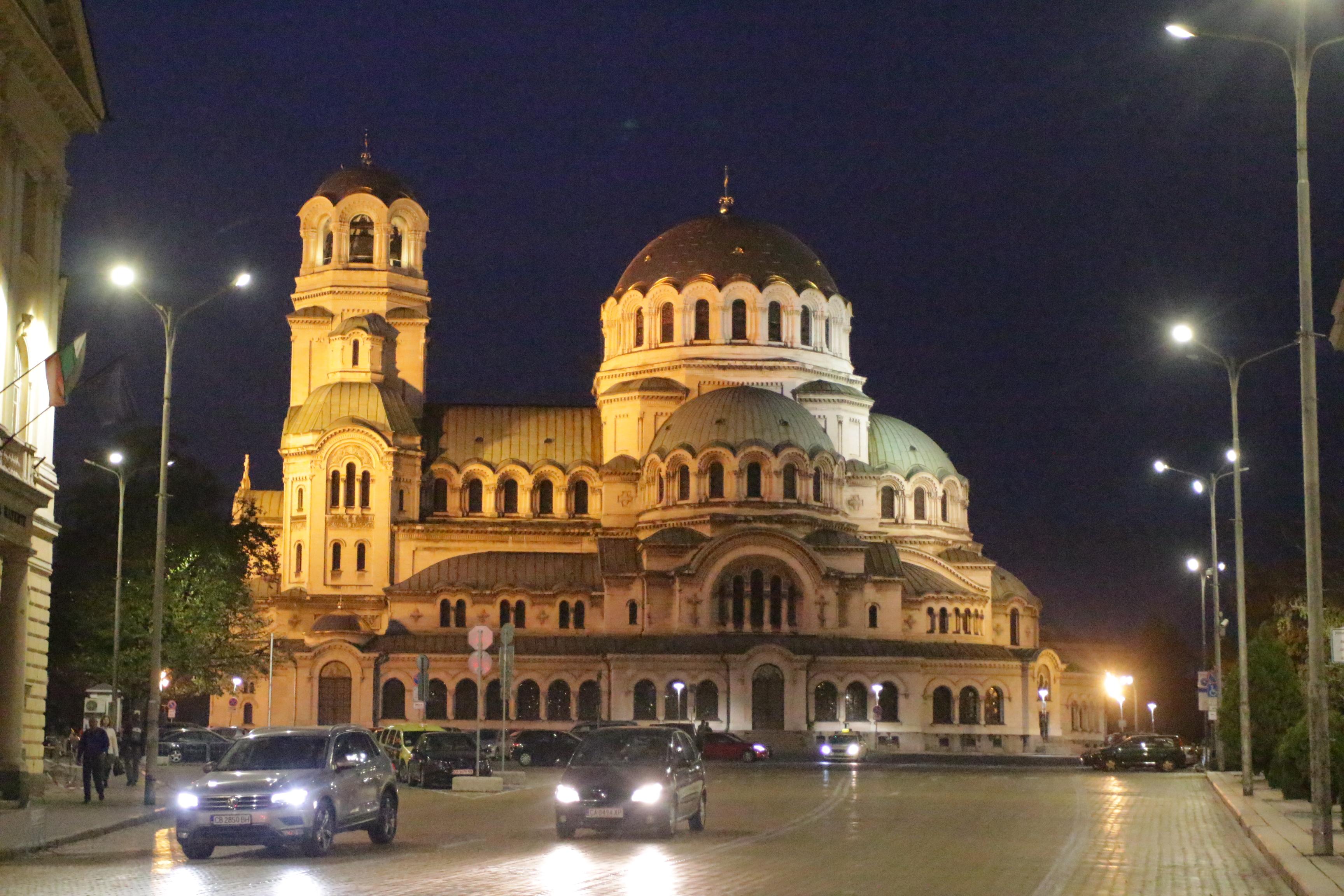 Катедрален храм "Св. Александър Невски"