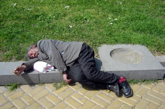 Бездомник в София