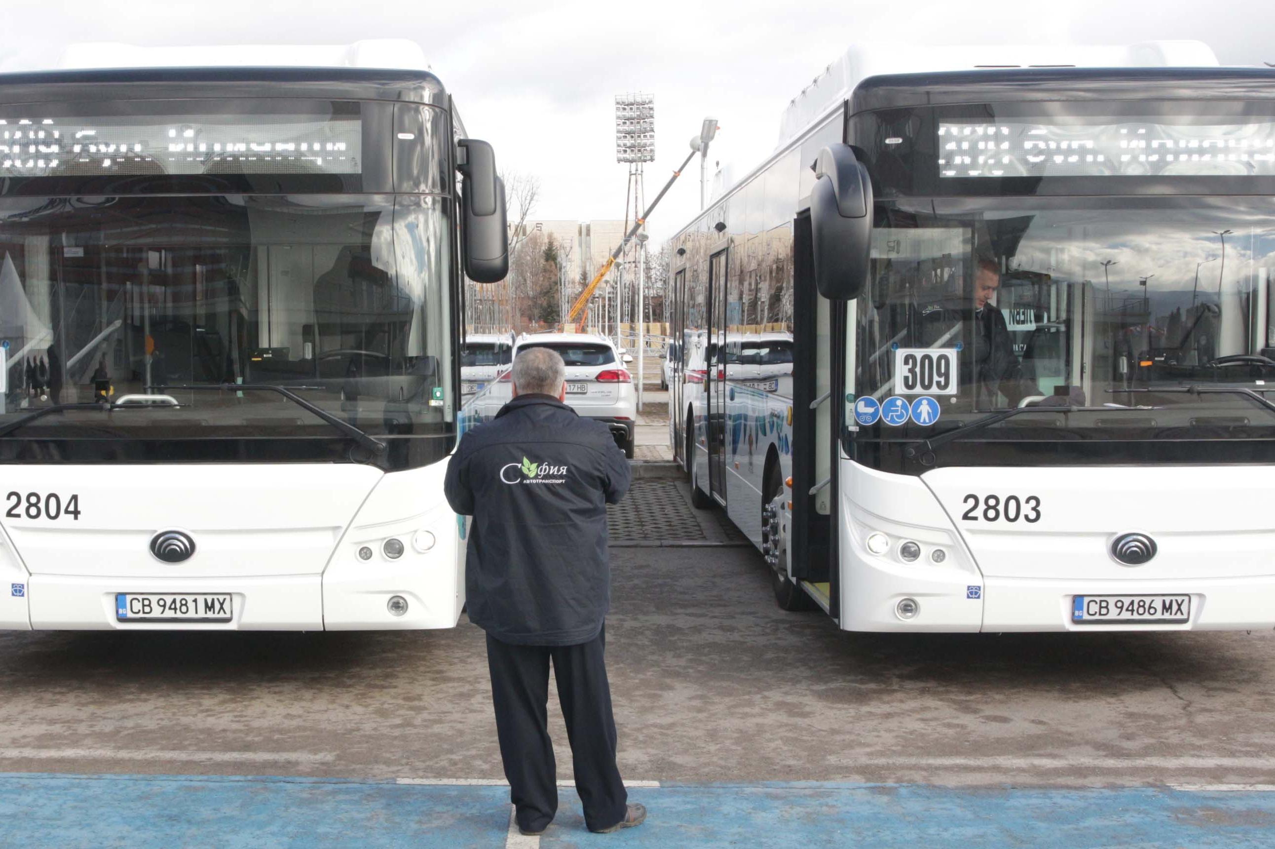 Автобуси в градския транспорт