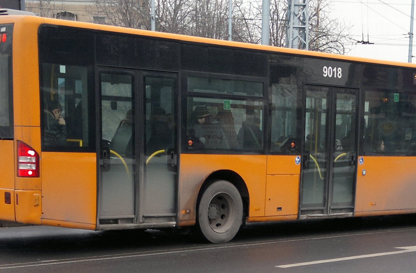 автобус от градския транспорт