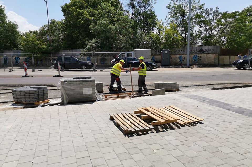 Йорданка Фандъкова провери реконструкцията на ул. Каменоделска