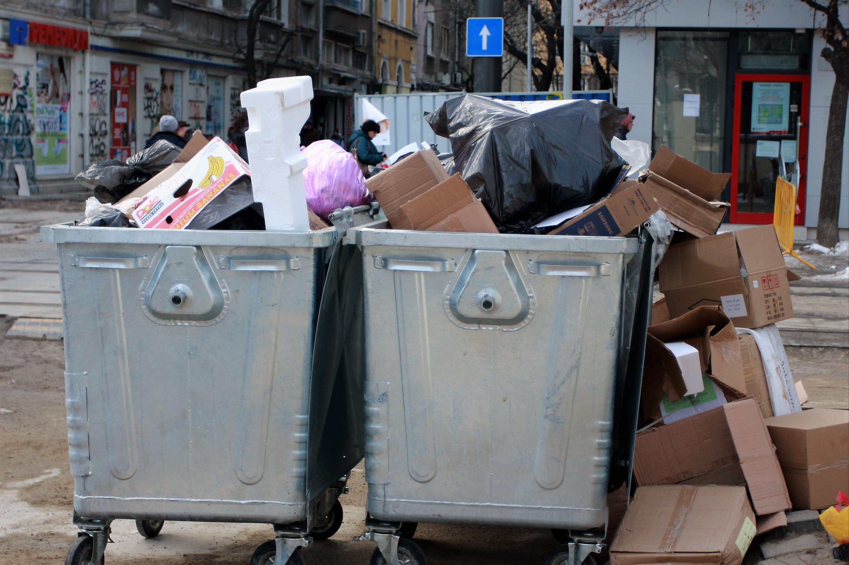 Расте количеството боклук в София