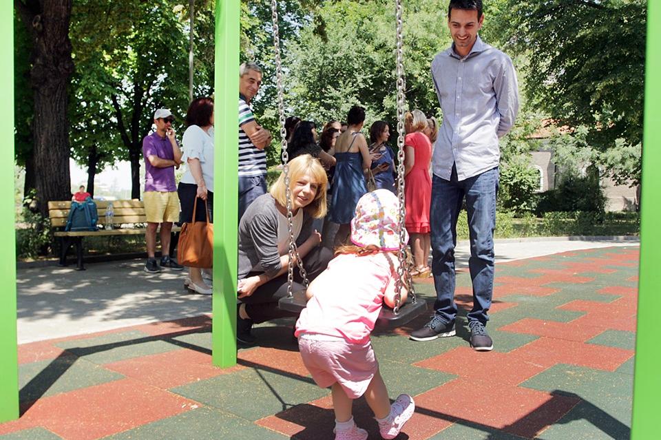 Нова детска площадка на ул. Черковна, район Подуяне
