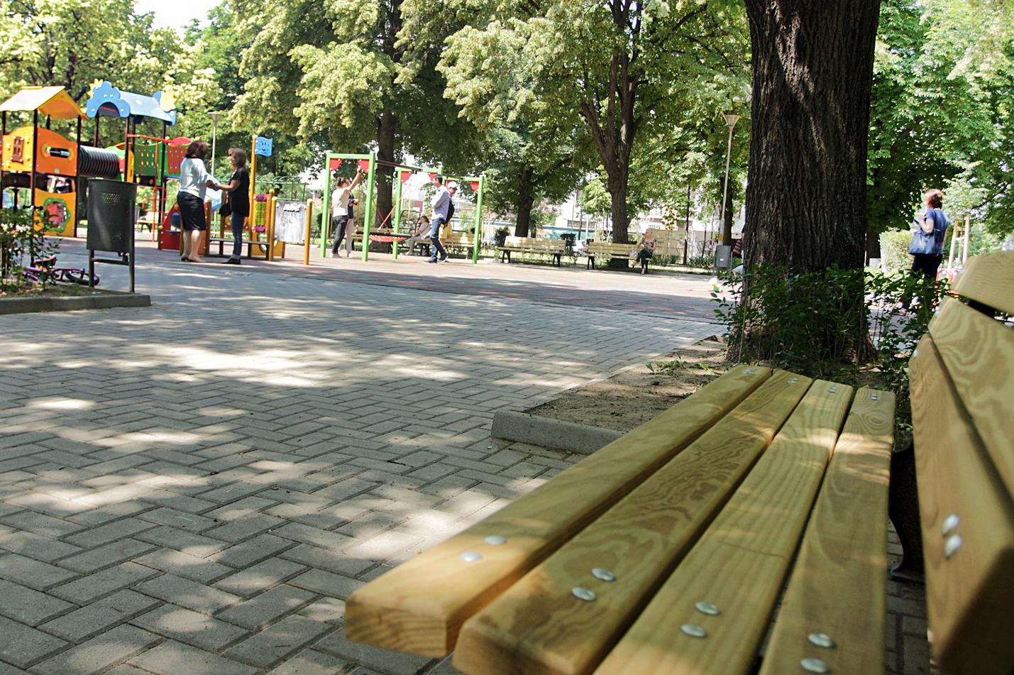 Нова детска площадка на ул. Черковна, район Подуяне