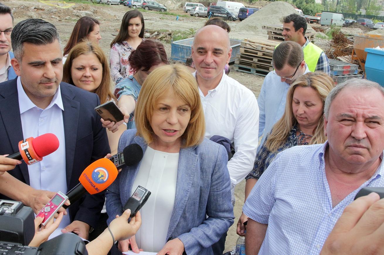 Кметът Йорданка Фандъкова започва предизборна кампания