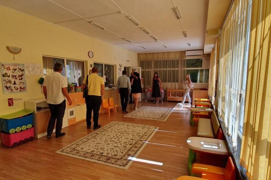 Отварят 6 нови яслени групи в Красно село и Триадица