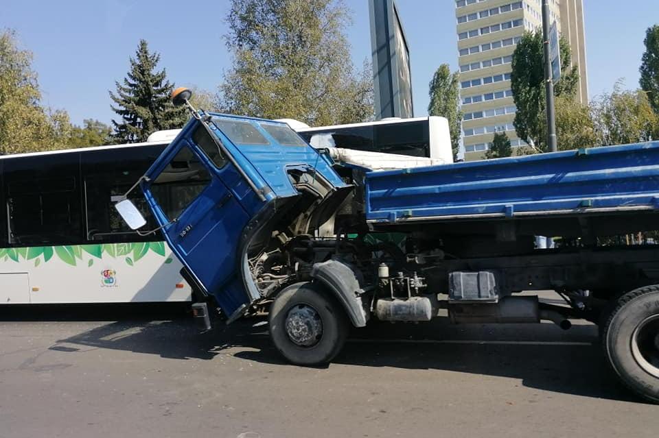 катастрофа при парк-хотел Москва