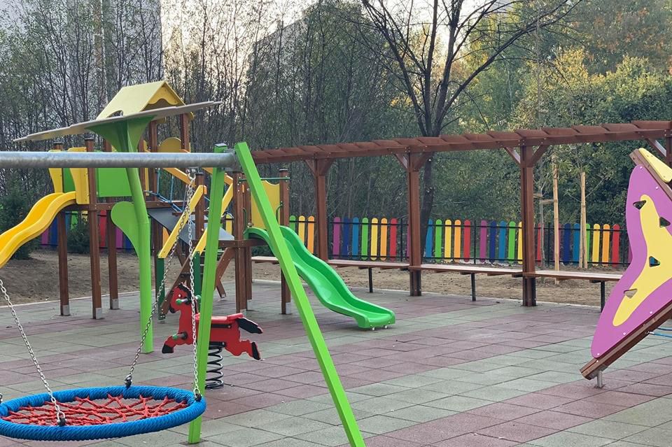 Нова детска площадка в м. Витоша ВЕЦ Симеоново