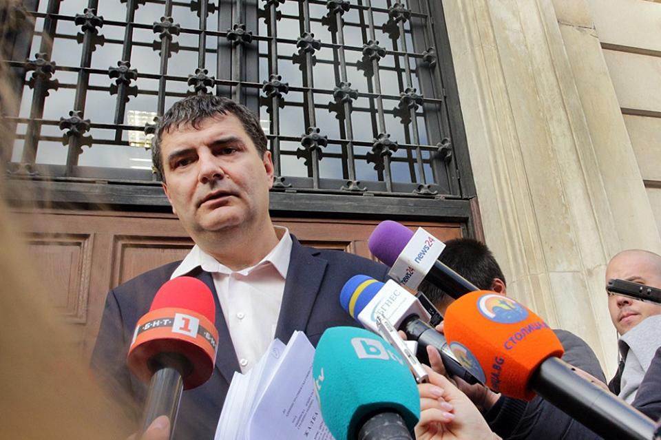 Борис Цветков внася искане в ОИК за ново преброяване на бюлетините в район 