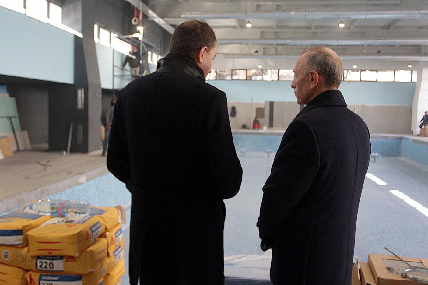 25-метровият закрит плувен басейн в 30 училище "Братя Миладинови"