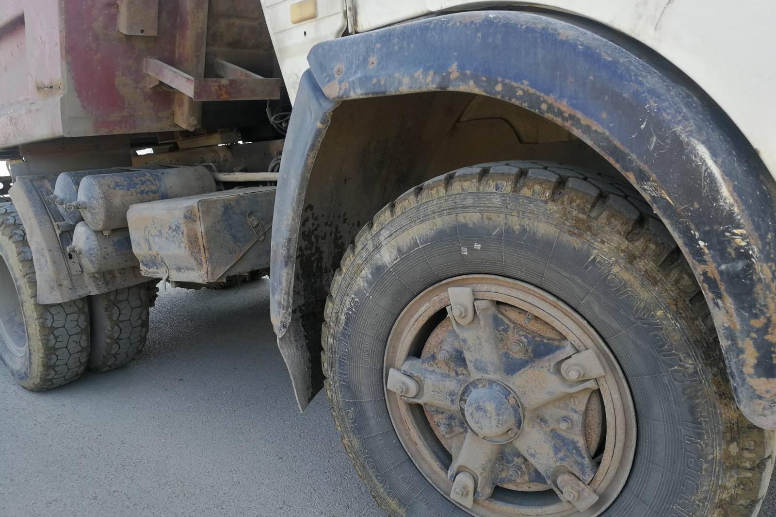 Мръсни камиони замърсяват улиците в София