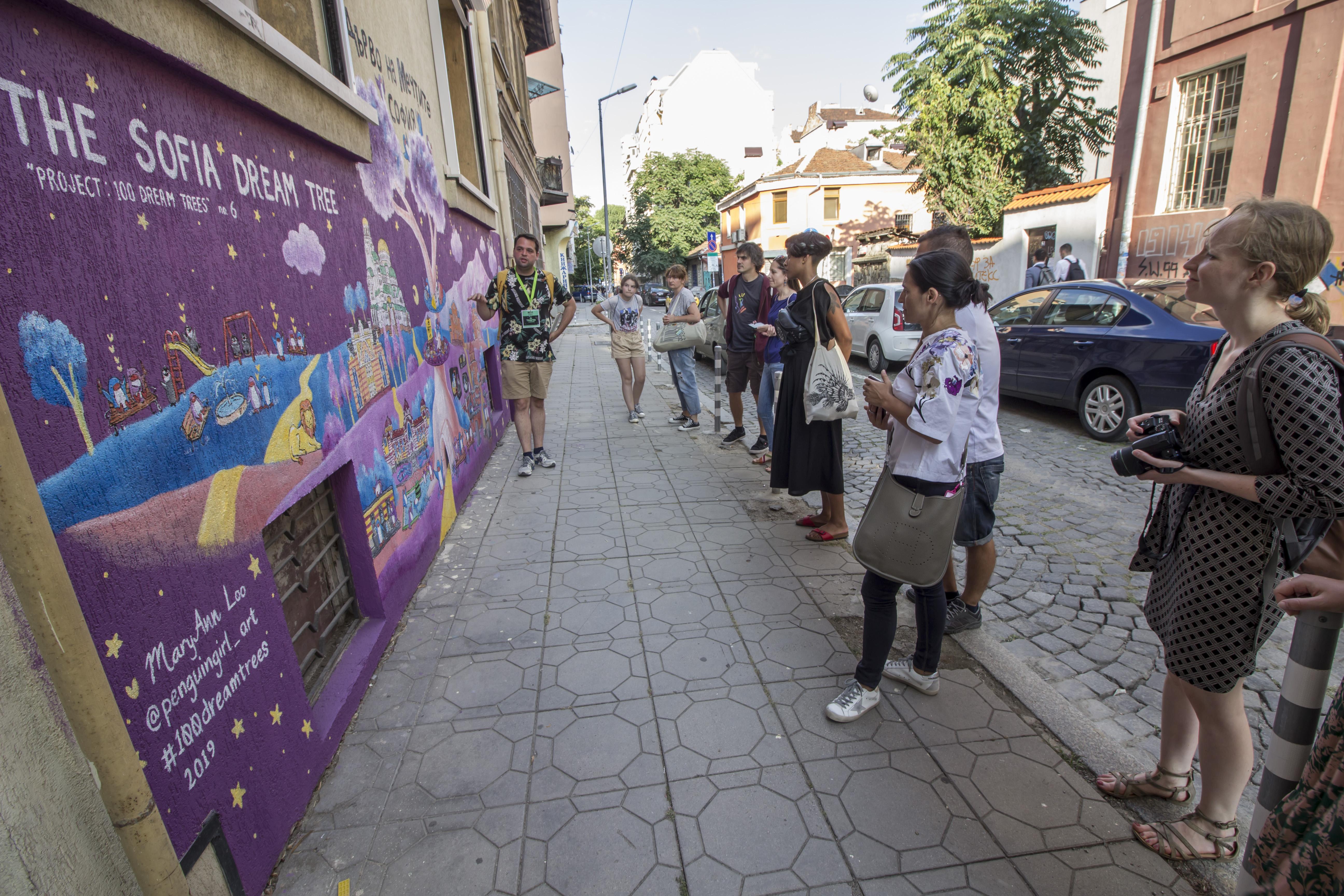 Онлайн разходка разказва за графити арт уличките на София