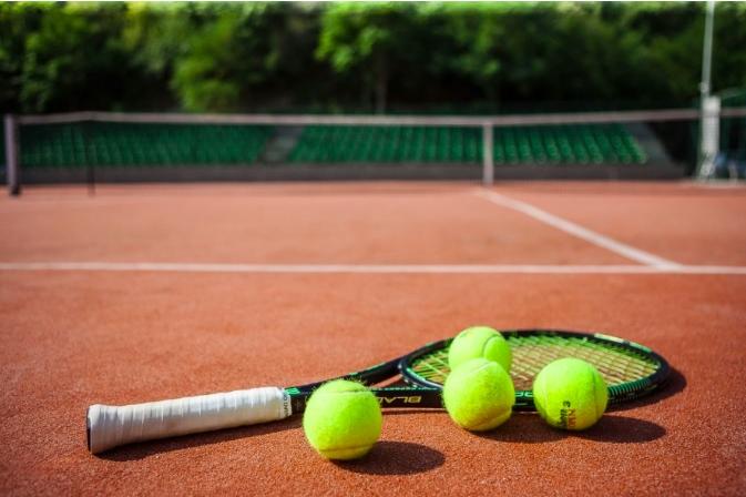 Федерацията по тенис отмени тренировъчни лагери в София и Пловдив