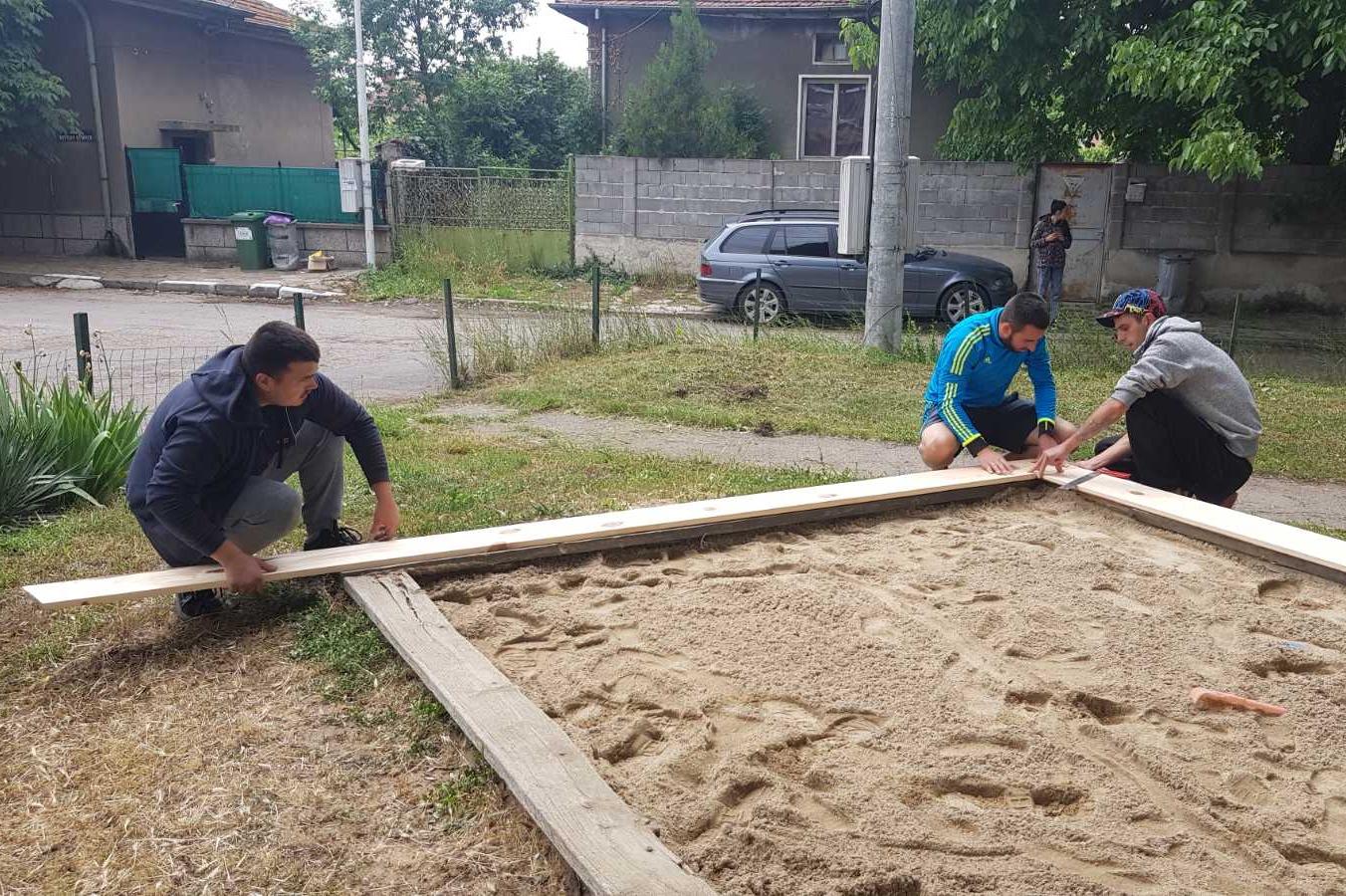 Площадките за деца в "Челопечене" са с нови пясъчници
