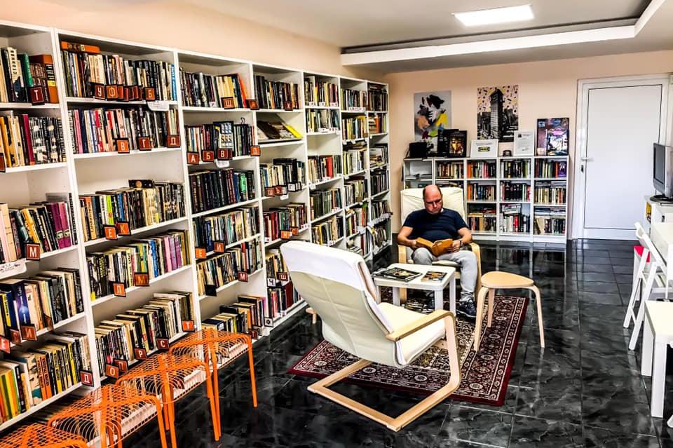 Новата библиотека в Левски В
