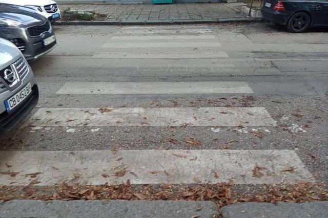 За нова маркировка чакат пешеходна пътека и "легнал полицай" на ул. Нишава