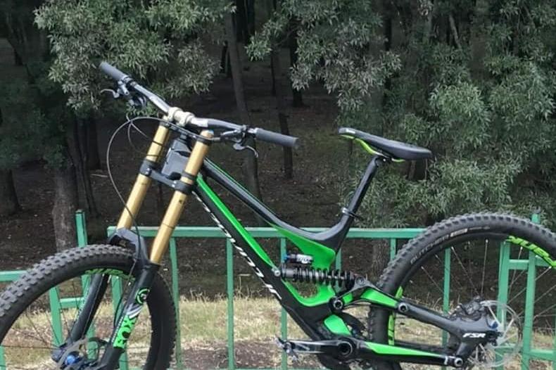 Крадци пребиха дете с палки в Северния парк, отмъкнаха му колелото (СНИМКИ)