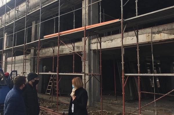 Кметът на София инспектира строежа на Център за съвременно изкуство