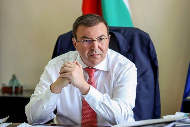 Здравният министър иска удължаване на мерките с 3 месеца в София и страната