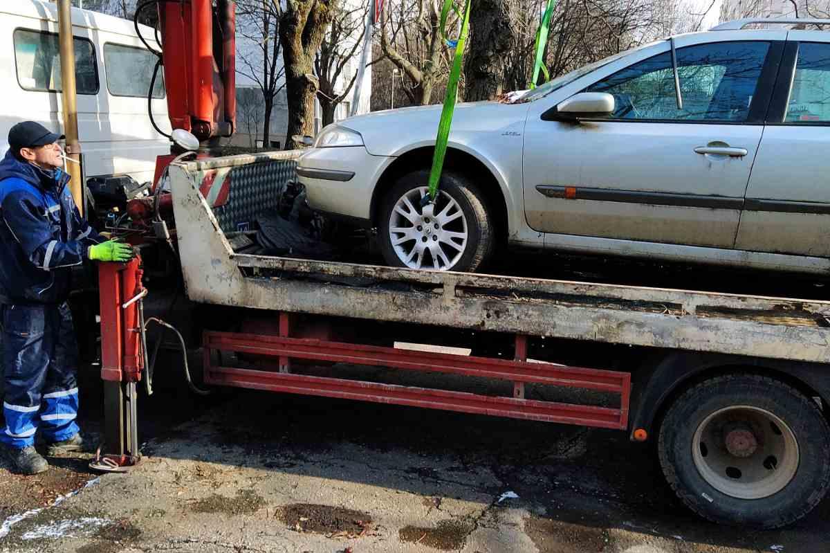 7 изоставени коли махнати за няколко седмици в "Красна поляна"