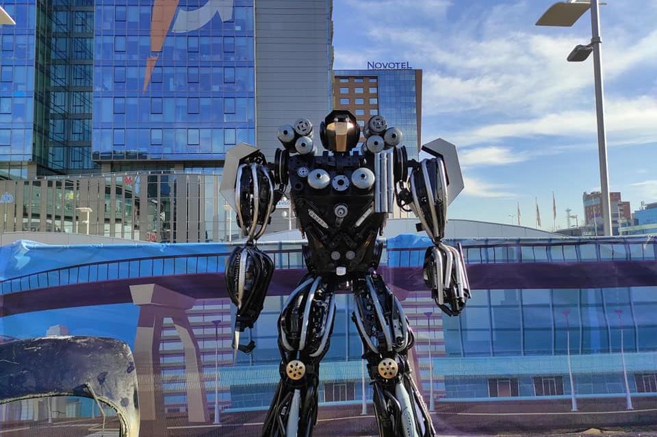 14 лв. е билетът за царството на роботите в The Mall в София