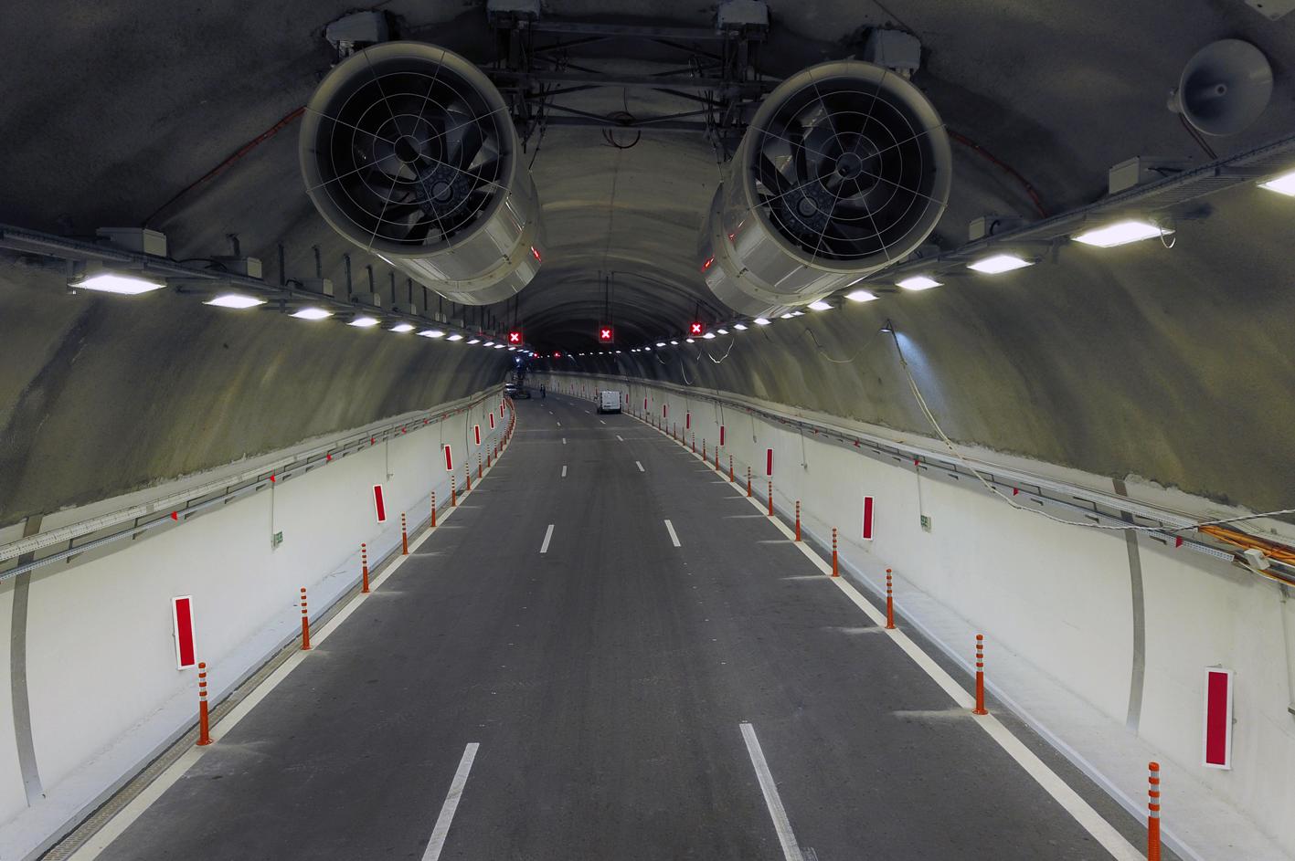 От АПИ: Отваря се за движение тунел "Витиня", тръбата за София е ремонтиран