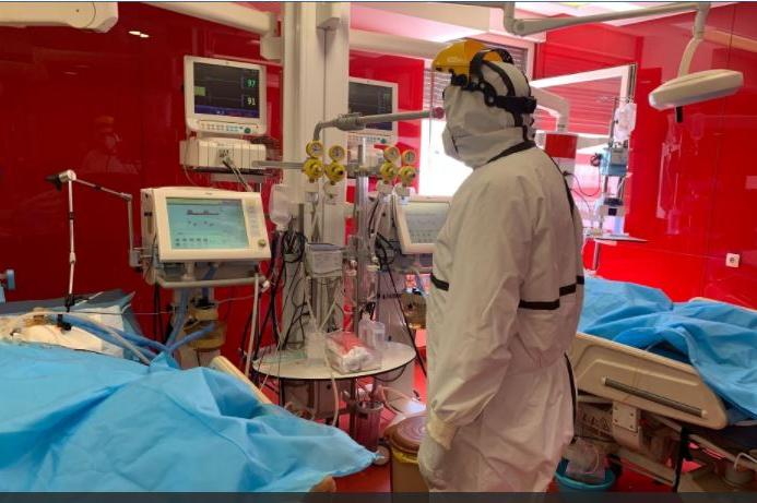 Столична община закупува още 20 кислородни апарата за болни от COVID-19