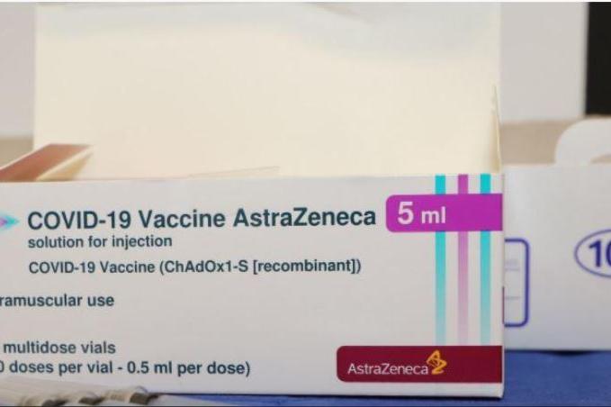 В София и страната няма да ваксинират с "Астра Зенека" жени под 60 години с