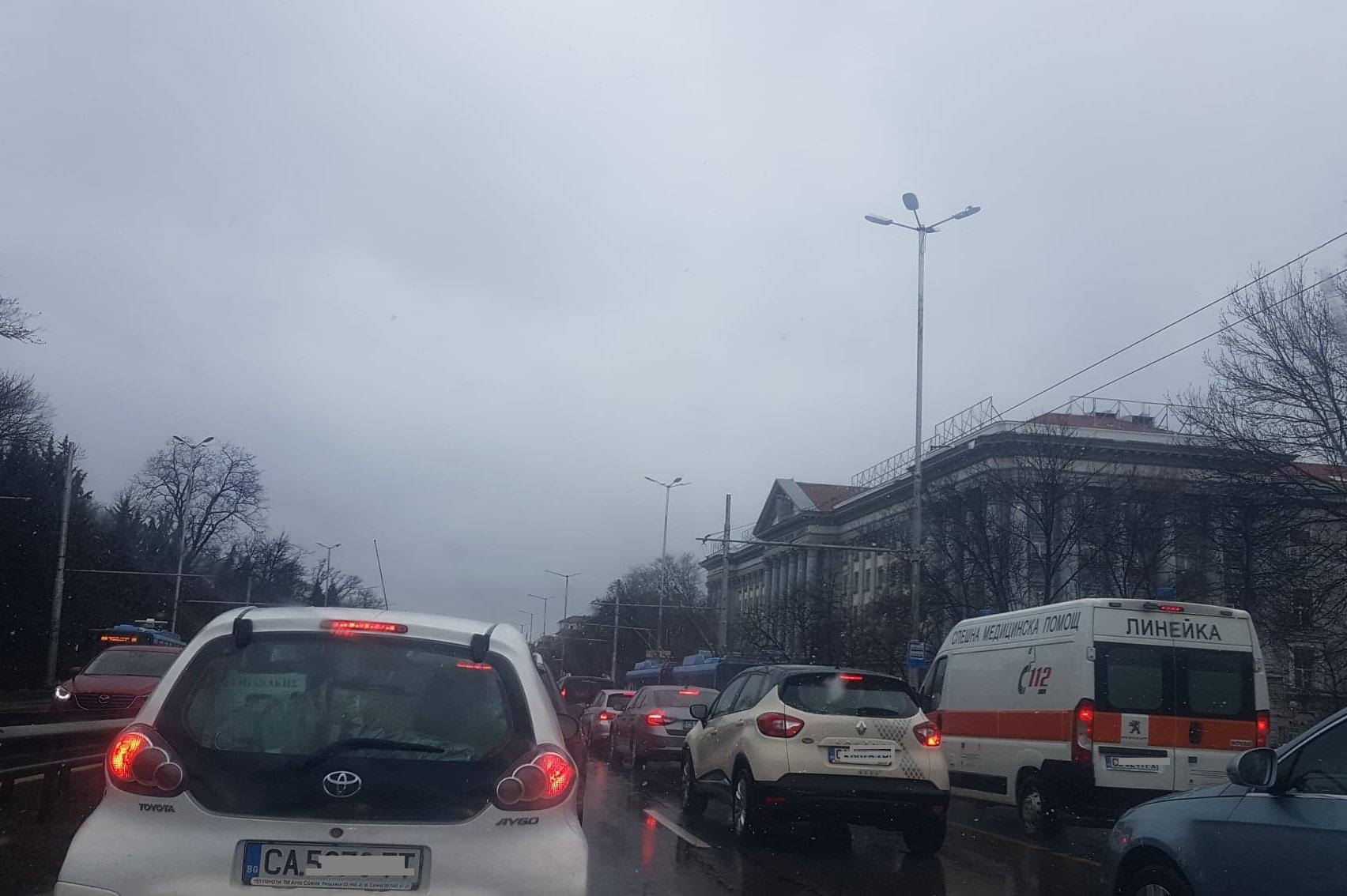 Нови екостикери оскъпяват ГТП на автомобилите в София