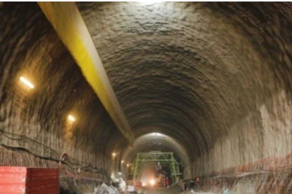Движението в тръбата за София на тунел „Люлин“ на „Струма“ ще бъде в една л