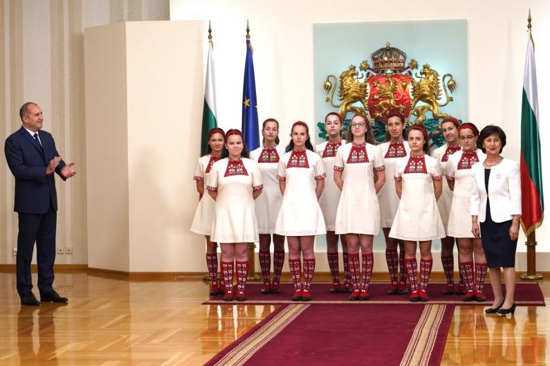 Наградиха Детския радиохор на БНР с плакет "Св. Св. Кирил и Методий"