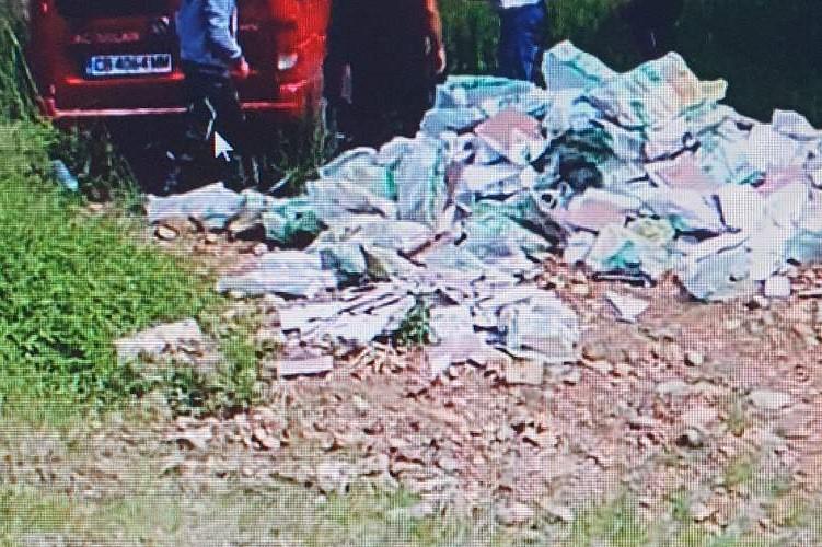 Глобяват нарушител, изхвърлил строителни отпадъци в имот на бул. "България"