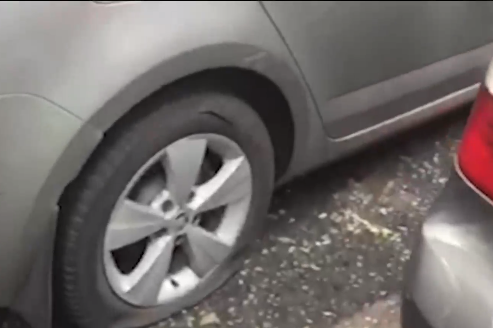 Тиха война в "Стрелбище": Режат гуми на коли, крадат кашпи, сложени да пазя