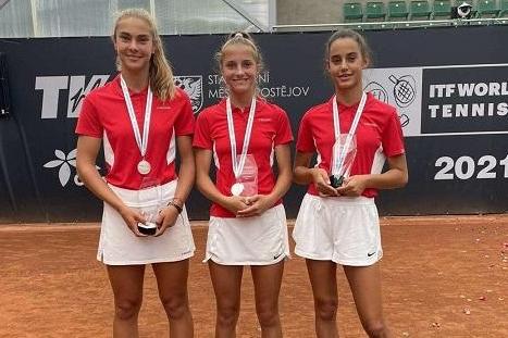 14-годишните ни тениситски играха финал на Световното в Простейов