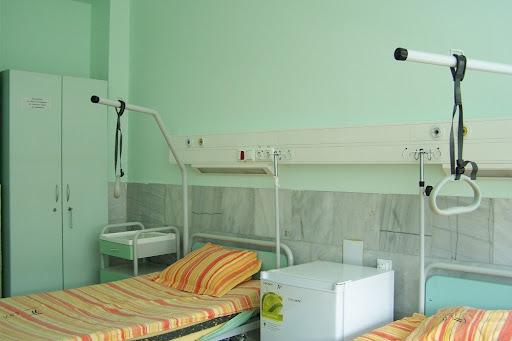 Болниците са в критична ситуация, интензивни легла за пациенти с Covid не д