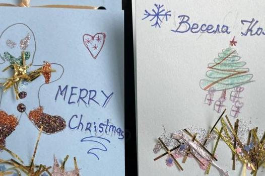 Коледни картички за възрастни хора направиха ученици от столично училище