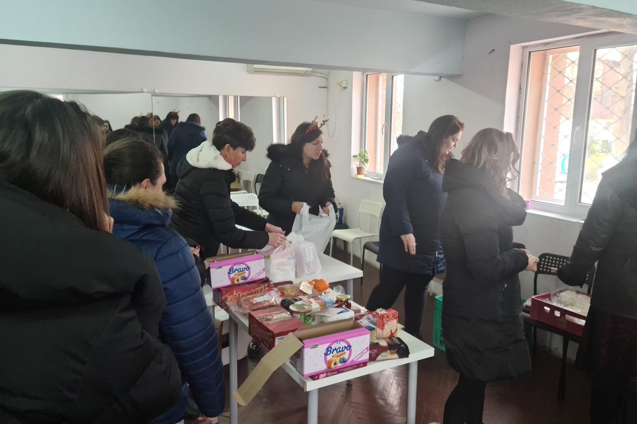Добротворци:"Коледна трапеза" влиза в домовете на хората в Кремиковци