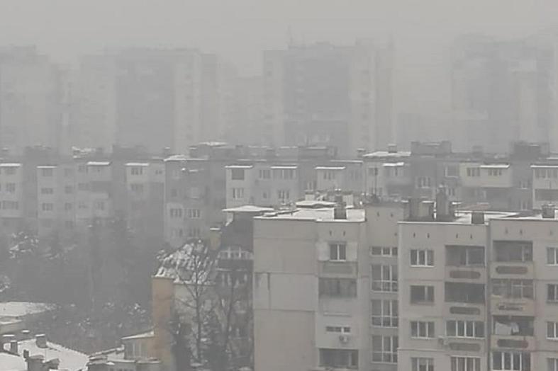 Провериха 180 обекта в София за замърсяване на въздуха в София