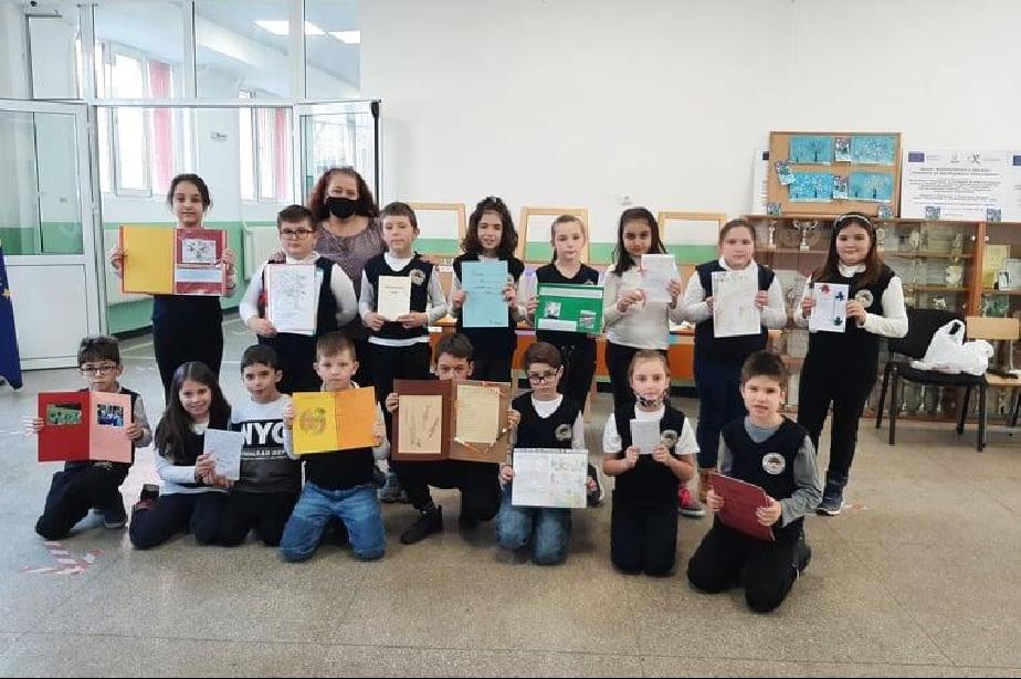 Ученици от столичния район „Надежда” създадоха книга „Забравените игри”