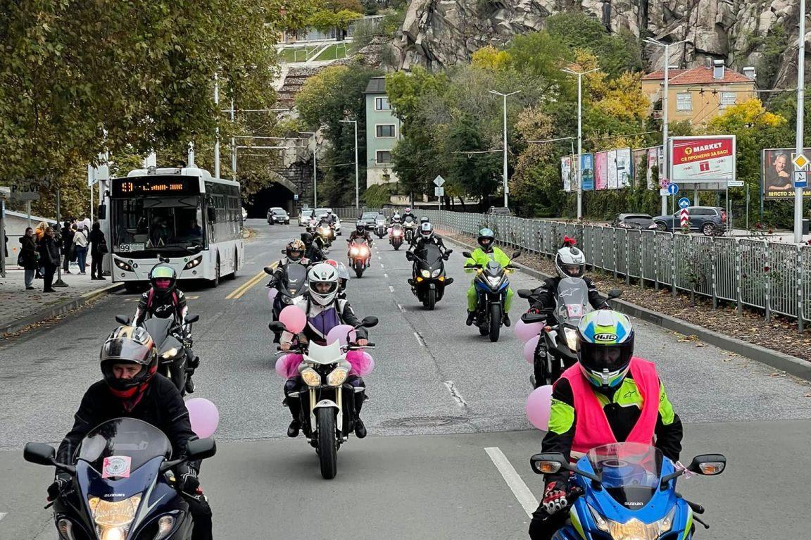 Жените мотористи с БЧК организират курс за първа помощ в с. Лозен