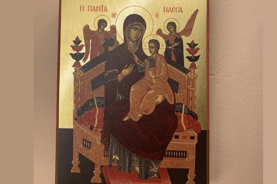 Чудотворната икона Св. Богородица Всецарица гостува на храм „Св. Атанасий В
