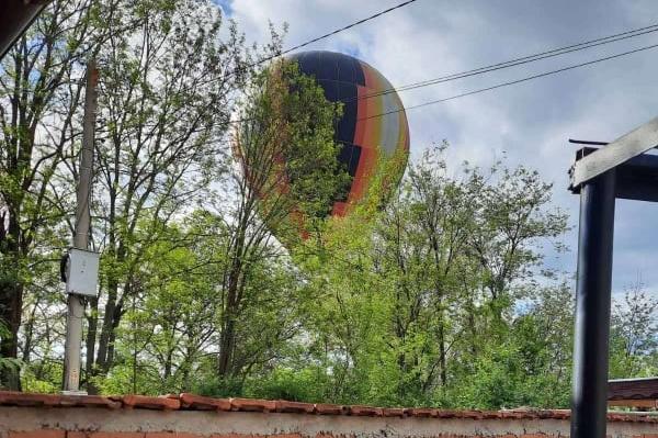 Балон за разходки тормози Костинброд и околните села (СНИМКИ)