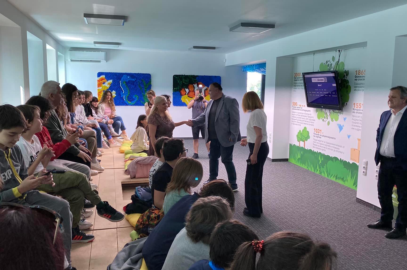 Образователният център по екология в „Искър“ отново отвори врати (СНИМКИ)