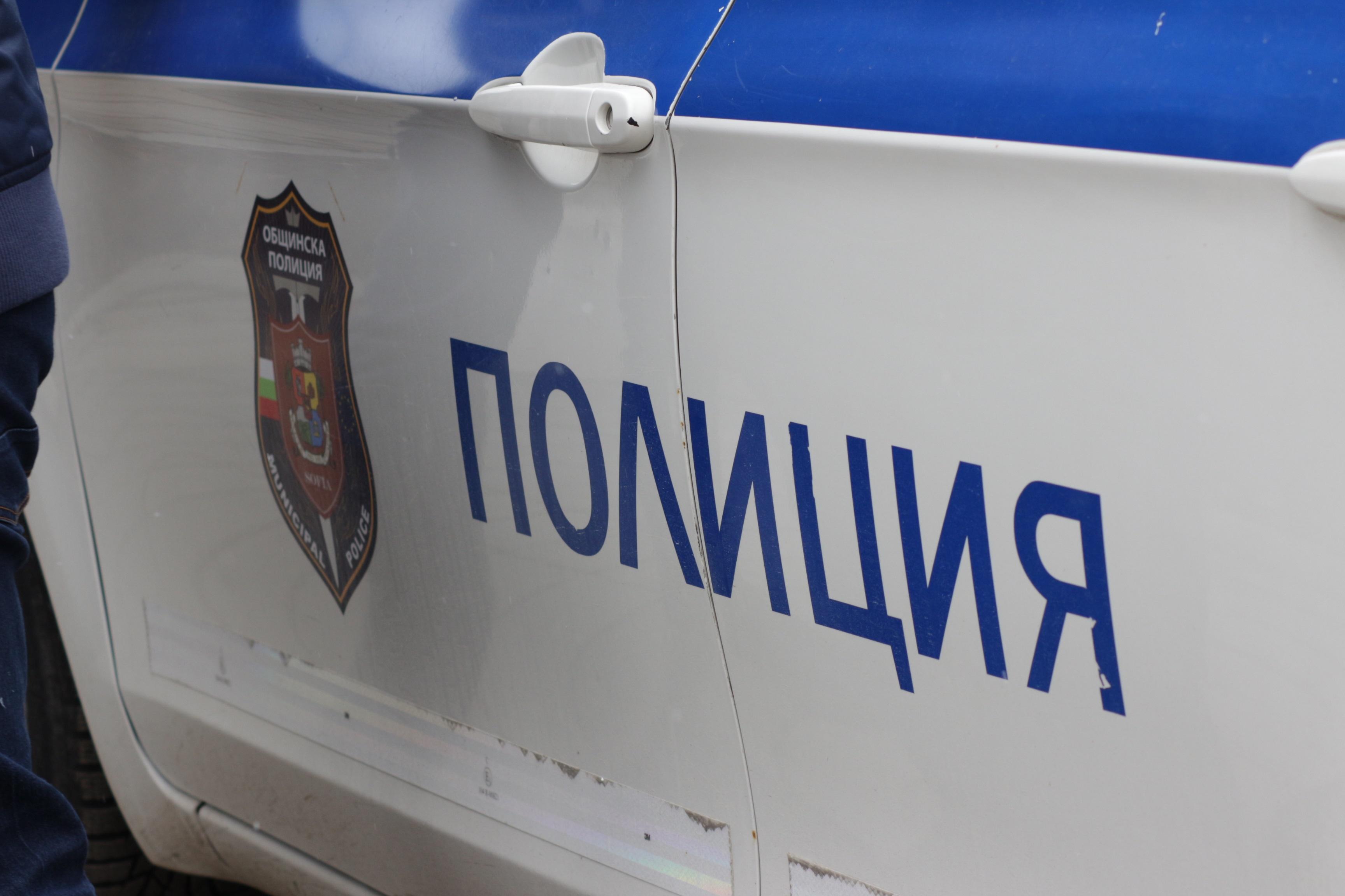 При гонка на заподозрян автокрадец в София е ударена патрулка