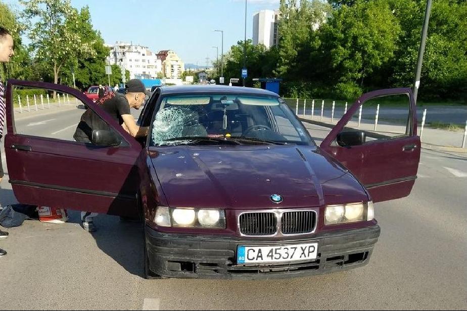Кола блъсна момиче на бул. „Президент Линкълн“ в столицата
