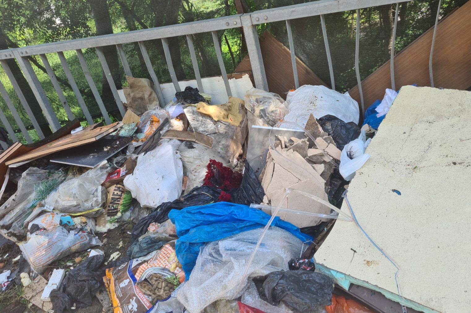 Депо „Враждебна“ вече не приема смесени отпадъци