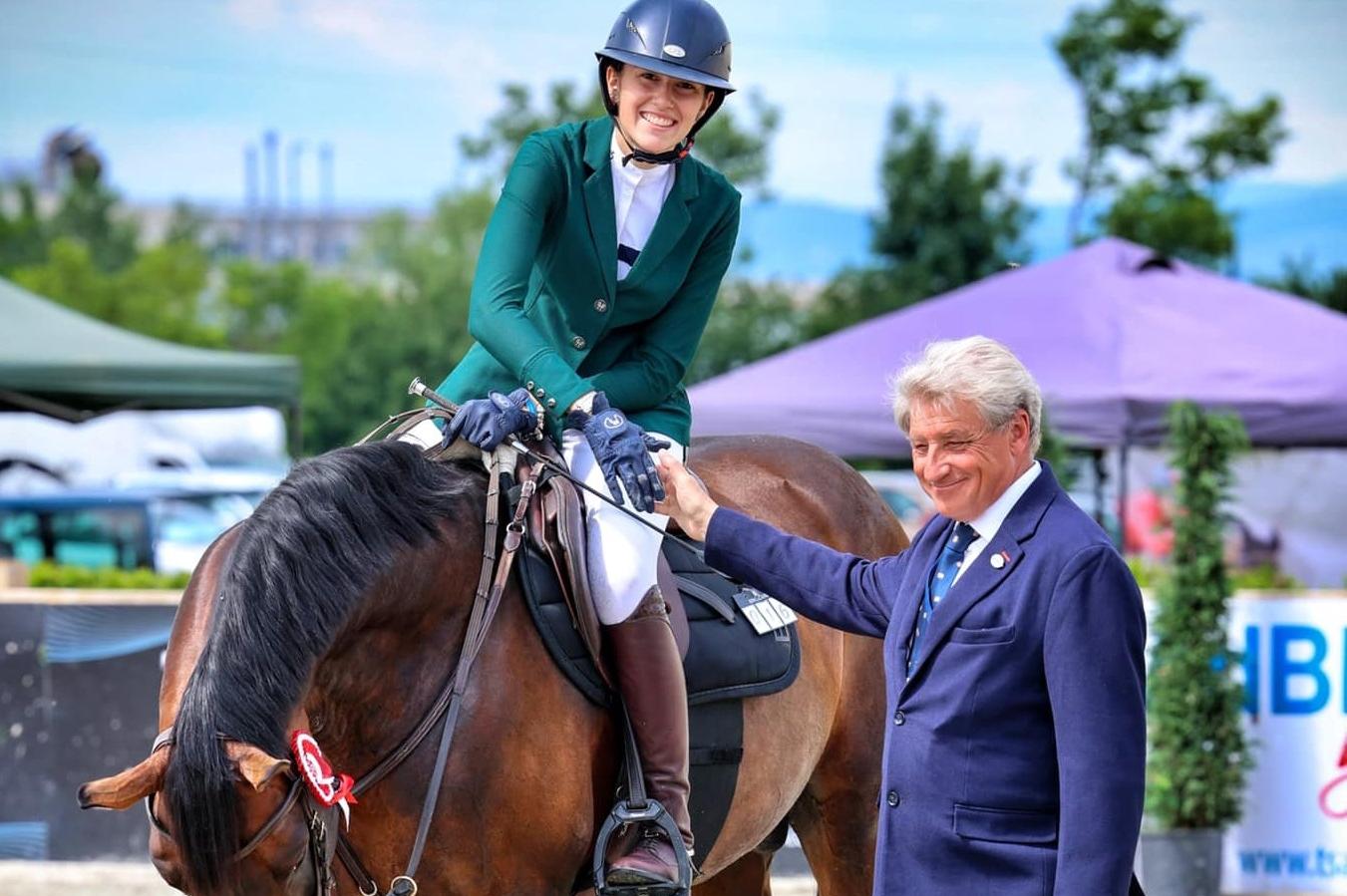 Ивана Ангелова - диамантът на конния ни спорт, който се състезава с мъжете
