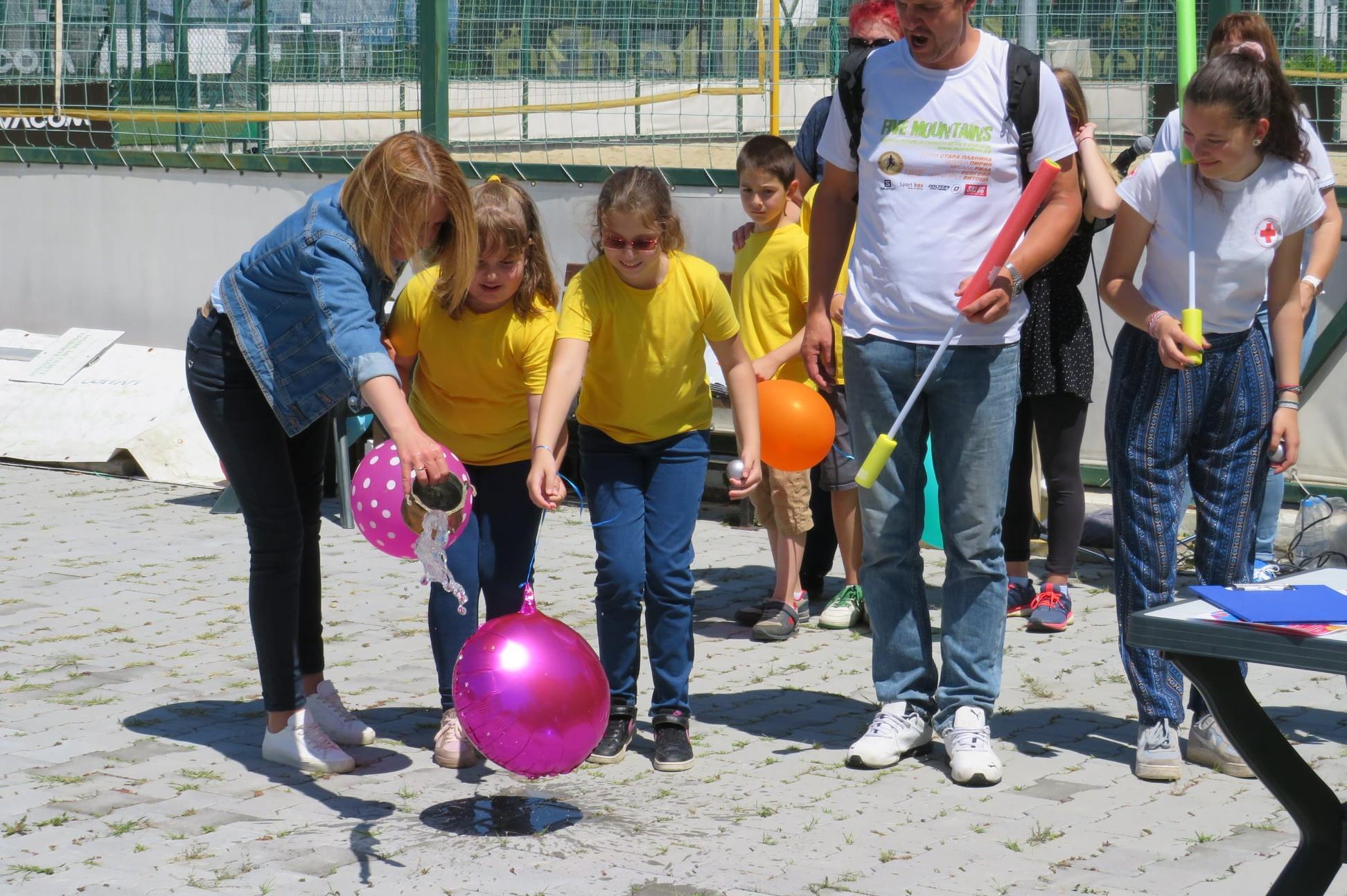 Програма „Ваканция“: Спорт, туризъм и танци за децата и младежите на София