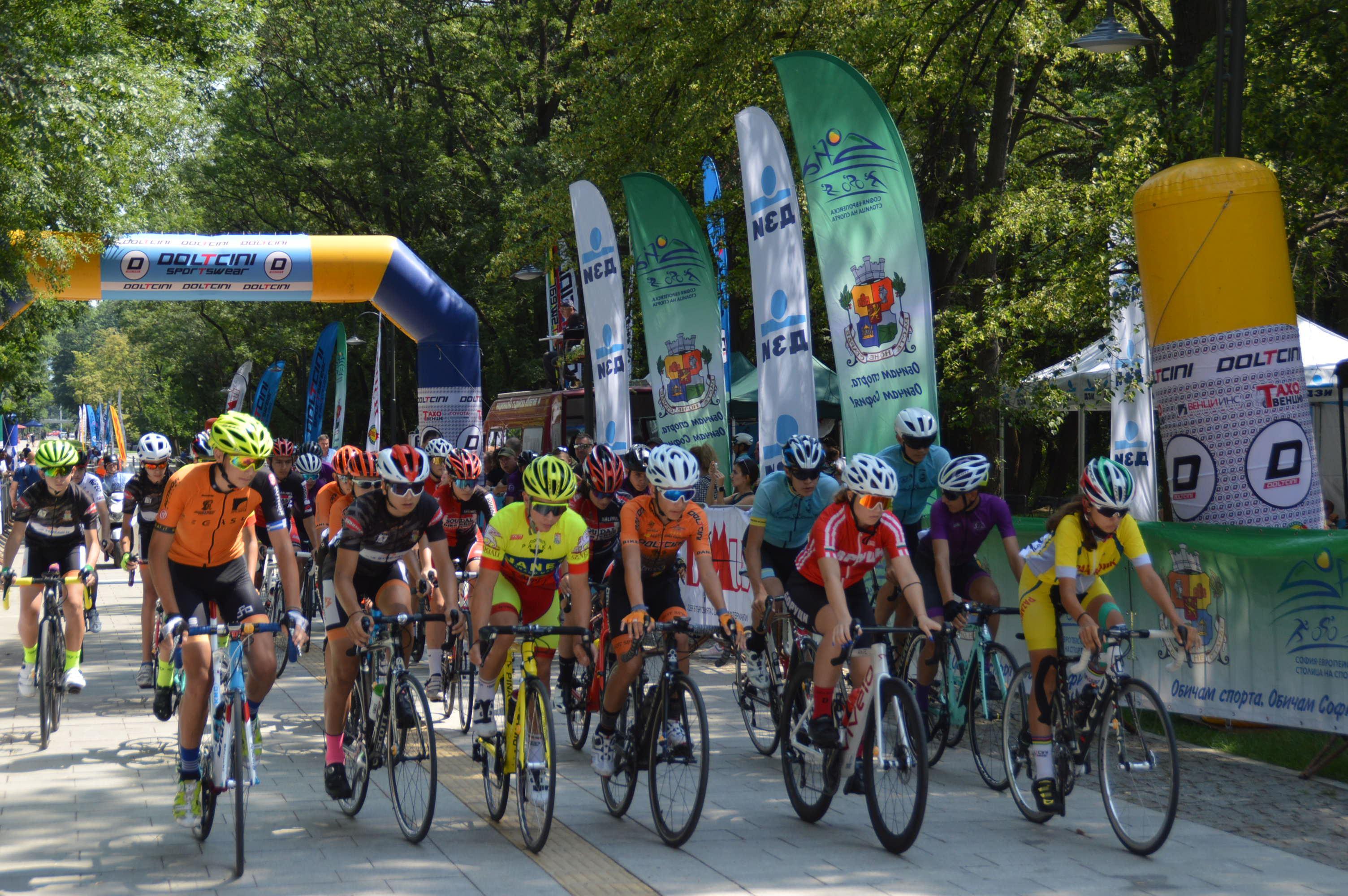 Пловдивчанин триумфира на колоездачния празник в София (СНИМКИ)