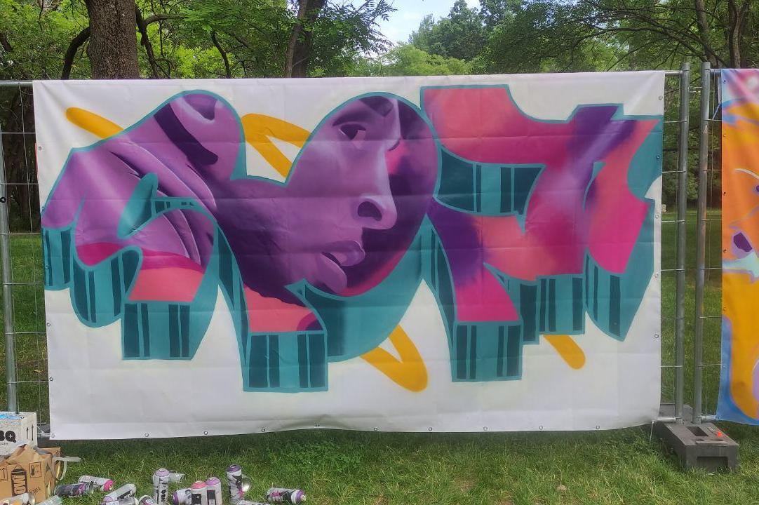 Майсторът на графити Grey спечели „Мир и спорт“ в София (СНИМКИ)